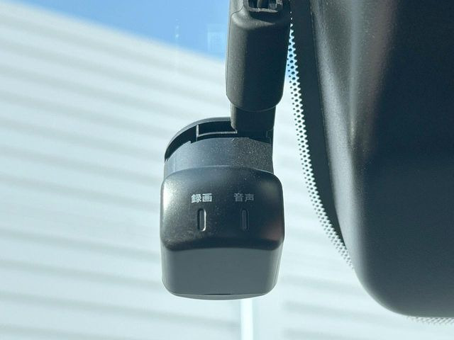 �y�h���C�u���R�[�_�[�z�h���C�u���R�[�_�[����!���s���͂������A������^�]�⎖�̂ɑ��������ہA�f���ŋL�^���A����̃��X�N�ɔ����܂��B���L�^�pSD�J�[�h�͂��q�l�����g�ł��������������K�v������܂��B