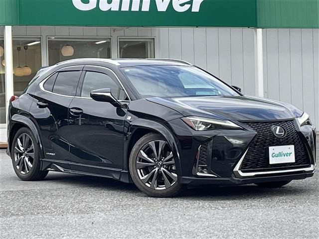 UX250h Fスポーツ 4WD