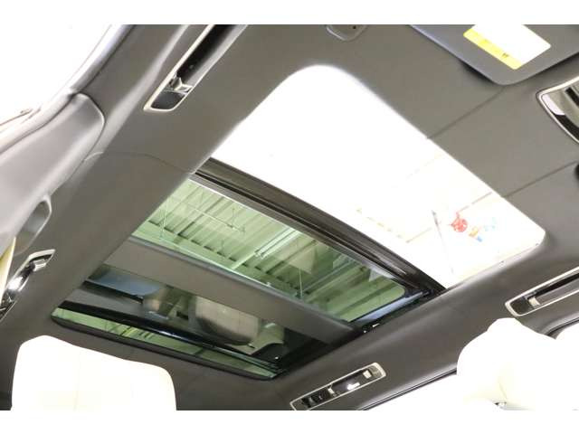 �u�I�[�g�o�C�I�O���t�B�[�v�ɕW�����������p�m���~�b�N���[�t�B�X���C�f�B���O�����I������Ă���܂��B���U�[������V�䐂����Ȃ��R���f�B�V�����̗ǂ�1��B