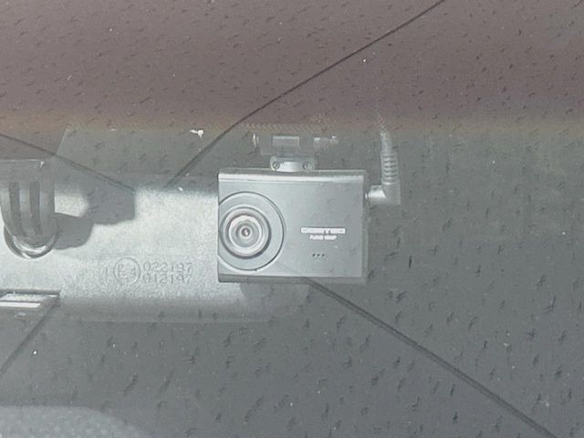 �y�h���C�u���R�[�_�[�z�h���C�u���R�[�_�[����!���s���͂������A������^�]�⎖�̂ɑ��������ہA�f���ŋL�^���A����̃��X�N�ɔ����܂��B���L�^�pSD�J�[�h�͂��q�l�����g�ł��������������K�v������܂��B