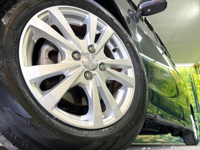 �y15�C���`�A���~�z�C�[���z�O�ςɃ}�b�`�����A���~�z�C�[���𑕒����Ă���܂��B�e��A���~�z�C�[����A�X�^�b�h���X�^�C�����戵�����Ă���܂��B���񂲑��k����������