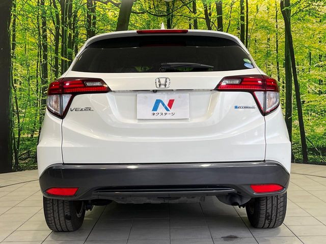 安心の最長10年・走行無制限保証(有償)をご用意。保証内容も充実はもちろん、無料点検&オイル交換や、年中無休の全国・24時間ロードサービスも付帯されておりますのでご安心下さい。