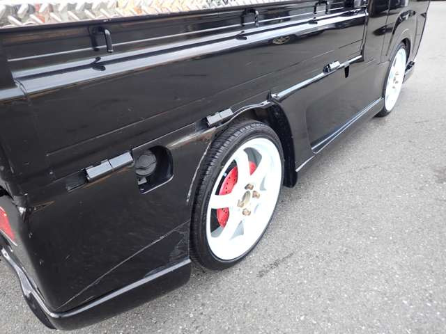 .��ʌ�����3�X�ܓW�J �{�X �~�j�o���`MT�� �Z�_���� �݌�50�� ��z�X 4WD�ESUV���X �݌�50�� �O���[�v�݌�150��ȏ�