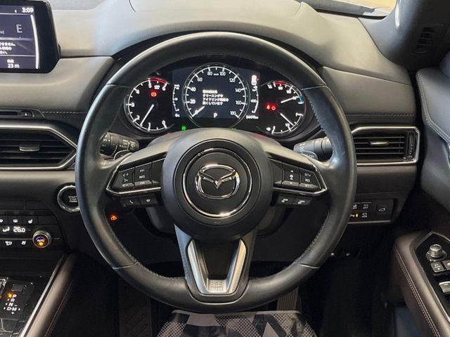 �y�����v�����X�e�A�����O�z�㎿�Ȋv���g�p���邱�ƂŁA��ɂ����������݂ƂĂ��^�]���₷���n���h���ł���