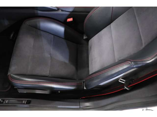 �ߔN���R�z�C�G���W���𓋍ڂ����|���V�F�͌����݉��i���������Ă���A�R���f�B�V������d�l�̗ǂ��ԗ��͌������Ă��Ă���܂��B