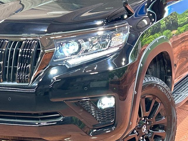 �w�b�h���C�g��e�[�������v&�A���~�z�C�[�����̊e��R�[�e�B���O���I�X�X�����Ă���܂��B�����Y�����̉��΂݂≘���}���A���ꂢ�ȏ�Ԃ������e�i���X���X�ŕۂĂ܂���