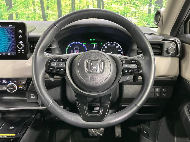 �y�����v�����X�e�A�����O�z�㎿�Ȋv���g�p���邱�ƂŁA��ɂ����������݂ƂĂ��^�]���₷���n���h���ł���