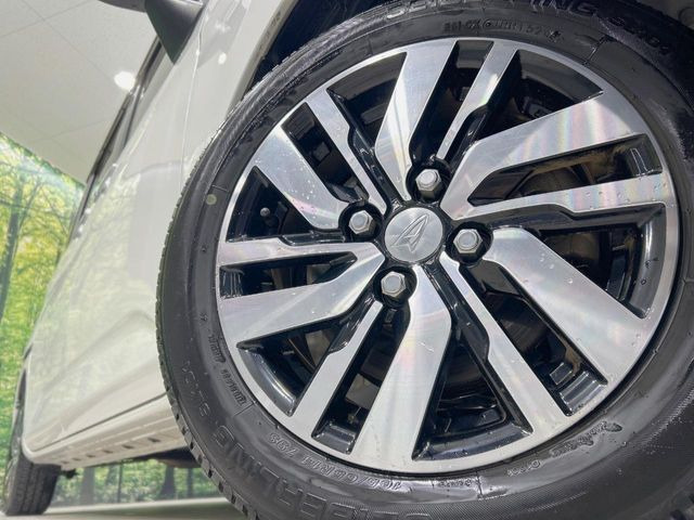 �y����14�C���`�A���~�z�C�[���z�O�ςɃ}�b�`���������A���~�z�C�[���𑕒����Ă���܂��B�e��ЊO�A���~�z�C�[����A�X�^�b�h���X�^�C�����戵�����Ă���܂��B���񂲑��k����������