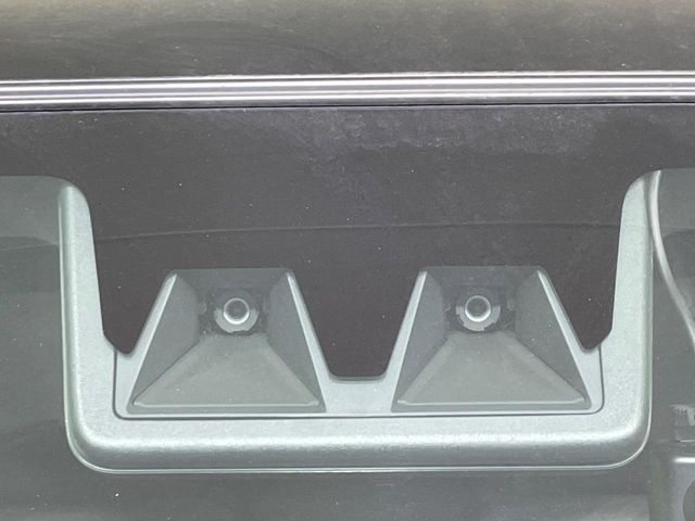 �y�X�}�[�g�A�V�X�g�z���s���ɑO���̎ԗ�����F�����A�Փ˂������Ȏ��͌x��ƃu���[�L�ŏՓˉ���Ɣ�Q�y�����A�V�X�g�B�����S�Ƀh���C�u�����y���݂��������܂��B