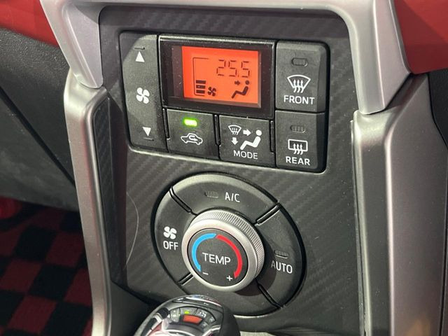 �y�I�[�g�G�A�R���z��x���D�݂̉��x�ɐݒ肷��΁A�ԓ��̉��x�����m�����ʂ≷�x�������Œ����B����&hellip;����&hellip;�Ɖ��x���X�C�b�`���������K�v�͂���܂���B���K�Ȏԓ���Ԃɂ͕K�{�̋@�\�ł��ˁ�