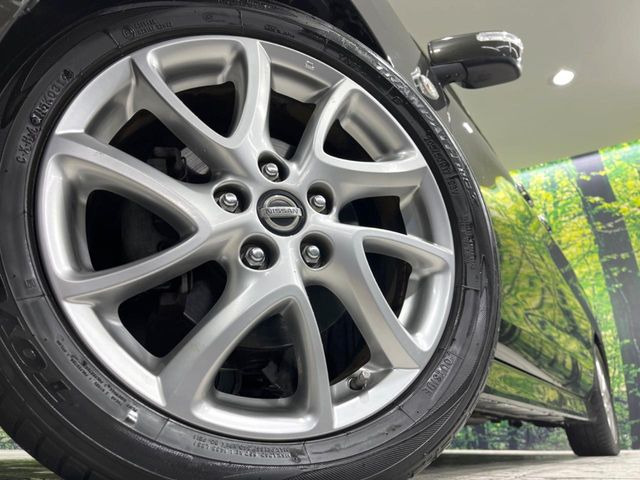 �y����17�C���`�A���~�z�C�[���z�O�ςɃ}�b�`���������A���~�z�C�[���𑕒����Ă���܂��B�e��ЊO�A���~�z�C�[����A�X�^�b�h���X�^�C�����戵�����Ă���܂��B���񂲑��k����������