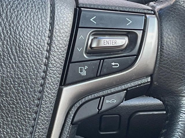 �y�v���N���b�V���Z�[�t�e�B�z�O���̎ԗ��������m���A�Փ˂������Ȏ��͌x��Œ��ӂ𑣂��A�u���[�L�𓥂ޗ͂��T�|�[�g�B�u���[�L�𓥂߂Ȃ������ꍇ�͏Փ˔�Q�y���u���[�L���쓮�A�Փˉ�����T�|�[�g���܂��B