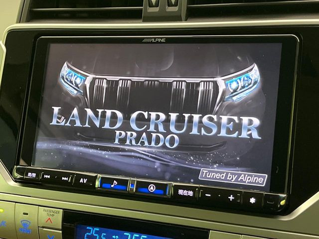 �y���ʃi�r�z�l�C�̑�^9�C���`�i�r�𑕔��B���݊��̂�����ʂ̓C���p�N�g��!�i�r���p���̃}�b�v�\���͌��₷���A�e���r��DVD�͗Տꊴ���A�b�v!�����̃h���C�u���O�b�Ɗy�����Ȃ�܂���