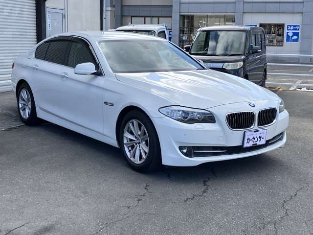 5シリーズセダン523i