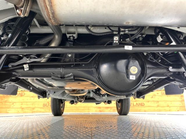 ����肪���ꂢ�Ȃ����ɁA�h�K���H�̎{�H���I�X�X���B�~��n��͂������A���ݕ��ɂ��Z���̕���A��Ń}�����E�E�B���^�[�X�|�[�c���������ɂ��D�]���������Ă���܂��B