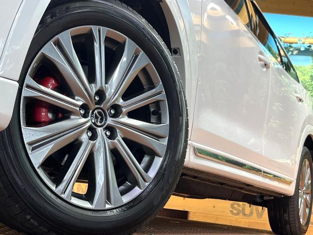 �y����19�C���`�A���~�z�C�[���z�O�ςɃ}�b�`���������A���~�z�C�[���𑕒����Ă���܂��B�e��ЊO�A���~�z�C�[����A�X�^�b�h���X�^�C�����戵�����Ă���܂��B���񂲑��k����������