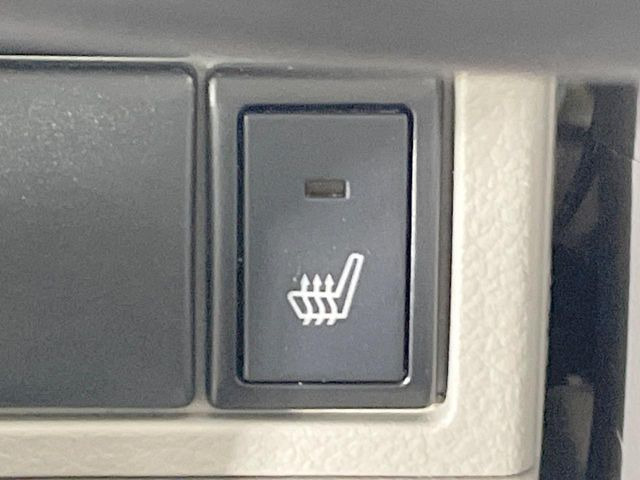 �y�V�[�g�q�[�^�[�z�������ɏd�󂷂�V�[�g�q�[�^�[!�G�A�R����葁�����܂��Ă����̂Ŋ�����̐l�����S�ł��ˁ�G�A�R���̉����͊������邩����A�Ƃ������ɂ����������߂ł��B