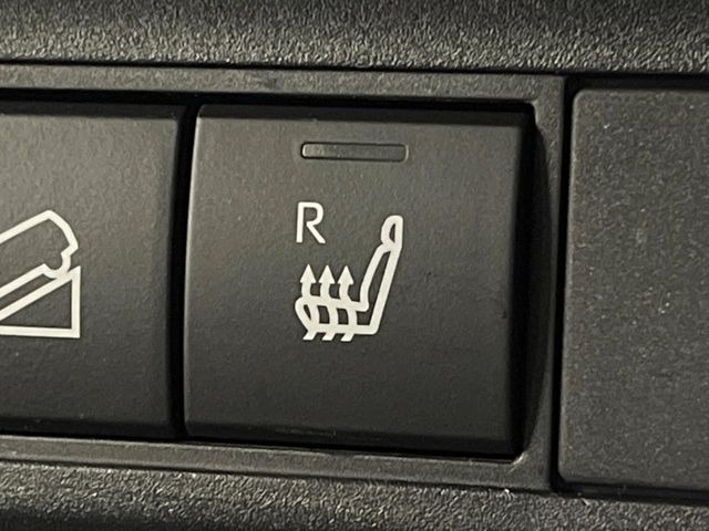 �y�V�[�g�q�[�^�[�z�������ɏd�󂷂�V�[�g�q�[�^�[!�G�A�R����葁�����܂��Ă����̂Ŋ�����̐l�����S�ł��ˁ�G�A�R���̉����͊������邩����A�Ƃ������ɂ����������߂ł��B