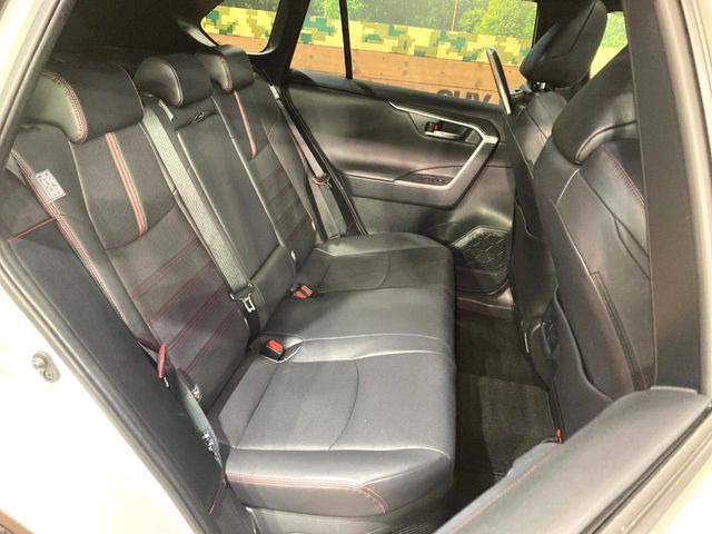 �L�X�Ƃ���2��ڃV�[�g�͋��Z���������A���S�n�����K!�F�B��Ƒ��Ƃ̂��o�����ɂ҂�����ł��B�x�r�[�V�[�g��`���C���h�V�[�g�g�p�������K�ɂ��߂�������������\���ȋ�Ԃ��m�ۂ��Ă��܂��B