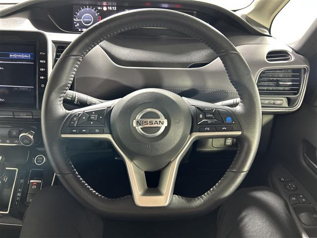 セレナ2.0 ハイウェイスターV