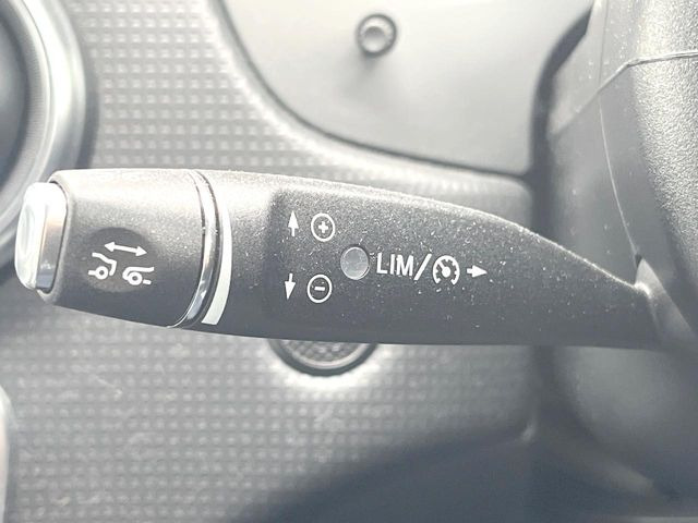 ���f�B�X�g���j�b�N�v���X:�s�s�A�x�O�A�������H�Ȃǂ̑��s���ɁA�X�e���I�}���`�p�[�p�X�J�����ƃ��[�_�[�Z���T�[�ɂ��A�O���Ԃ�F�����đ��x�ɉ������Ԋԋ������ێ����鎟����̃N���R��!