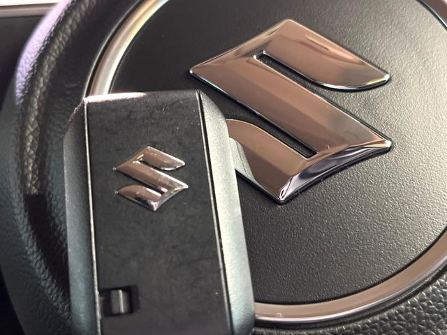 �y�L�[���X�X�^�[�g�V�X�e���z�J�o����|�P�b�g�ɓ��ꂽ�܂܂ł��h�A�̎{���E�������\�ȃX�}�[�g�L�[�𑕔��B�G���W���̃I���E�I�t�����J�M�����o���K�v����������Ƃ��Ă��֗��ł���