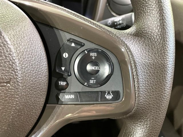 �y�A�_�v�e�B�u�N���[�Y�R���g���[���z�������H�ł̒��������s���y��!!�����ő��x��ۂN���[�Y�R���g���[�����A�Փˌy���V�X�e���ƘA�g���A�O���̎ԗ������m���ĎԊԂ�ۂ悤�ɑ��x���߂��Ă���܂�!!