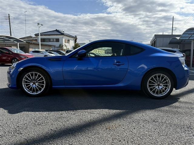 ���Ǝҗl�ւ̔̔��͂��f�肳���Ă��������܂��B �Ԍ������ԗ��̏ꍇ�́A�Ԍ����擾�������x�������z�ŕ\�����Ă���܂��B