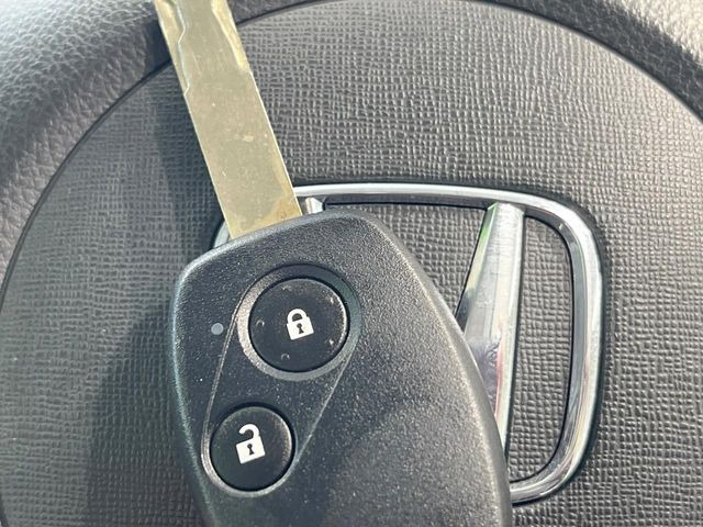 �y�L�[���X�z�������ꂽ�ꏊ����ł��{�^����Ńh�A�̊J���E�{�����ł���̂łƂ��Ă��֗�!�h�A�̌�������ɏ������邱�Ƃ�����܂����