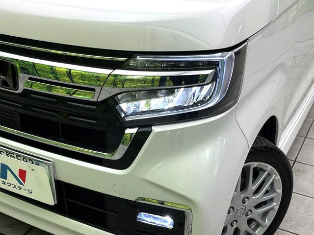 �yLED�w�b�h���C�g�z���V����ԑ��s�����ǍD�Ȏ��E���m�ۂ����S���ĉ^�]�ł��鍂�P�xLED�w�b�h���C�g�𑕔�!�_�����x�������A����d�͂��}�����Ă��܂��B