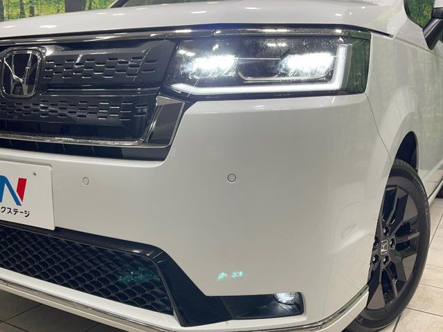 �yLED�w�b�h���C�g�z���V����ԑ��s�����ǍD�Ȏ��E���m�ۂ����S���ĉ^�]�ł��鍂�P�xLED�w�b�h���C�g�𑕔�!�_�����x�������A����d�͂��}�����Ă��܂��B