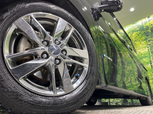 �y16�C���`�A���~�z�C�[���z�O�ςɃ}�b�`�����A���~�z�C�[���𑕒����Ă���܂��B�e��A���~�z�C�[����A�X�^�b�h���X�^�C�����戵�����Ă���܂��B���񂲑��k����������