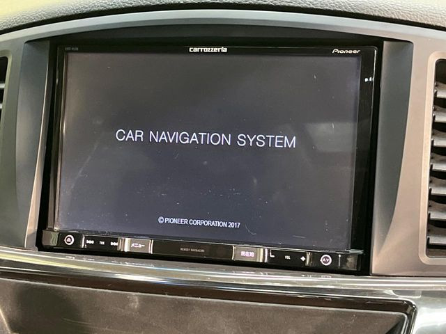 �y���ʃi�r�z�l�C�̑�^8�C���`�i�r�𑕔��B���݊��̂�����ʂ̓C���p�N�g��!�i�r���p���̃}�b�v�\���͌��₷���A�e���r��DVD�͗Տꊴ���A�b�v!�����̃h���C�u���O�b�Ɗy�����Ȃ�܂���