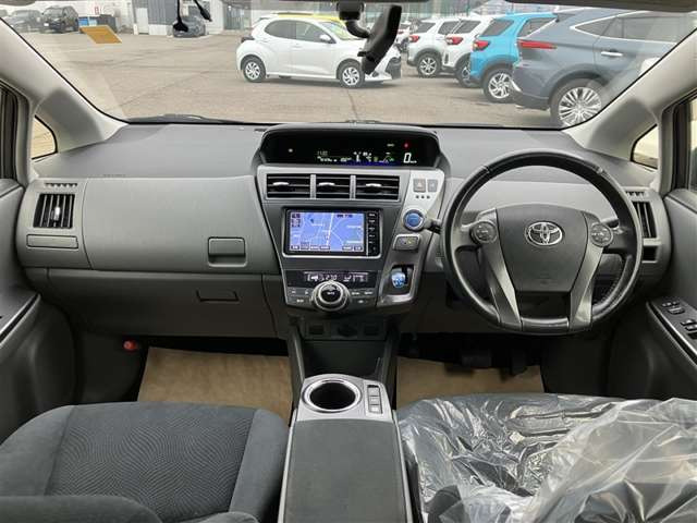 プリウスα1.8 S チューンブラックII