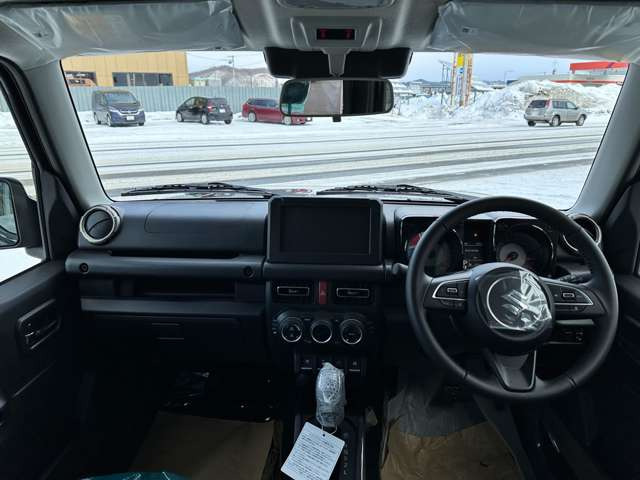 �L�X�Ƃ�����Ԃ̐V�����W���j�[���y���ގ����o���܂�!