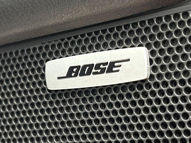 �yBOSE�T�E���h�V�X�e���z���[�J�[�I�v�V�����̍��i�ʃT�E���h�V�X�e���𓋍ځB��p�̃`���[�j���O���{���ꂽ�召�l�X�ȃX�s�[�J�[����ǎ��ȃT�E���h���t�ł��A�Տꊴ���ӂ�鉹����Ԃ����o���܂��B