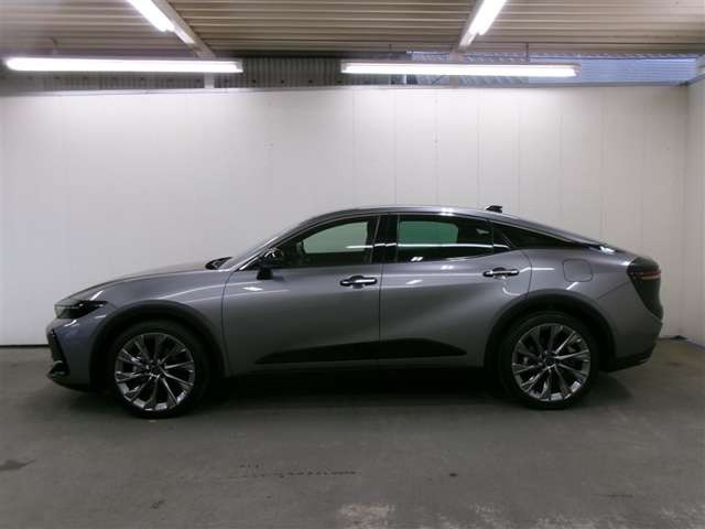 クラウンクロスオーバー2.5 G アドバンスト レザー パッケージ E-Four 4WD