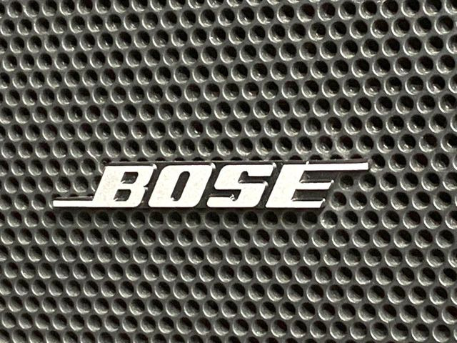 �yBOSE�T�E���h�V�X�e���z�[���̃i�r�@�\�͂������A���x�ȃ`���[�j���O�\�͂����ڂ���Ă���A�������ȉ��y�����y���݂��������܂���