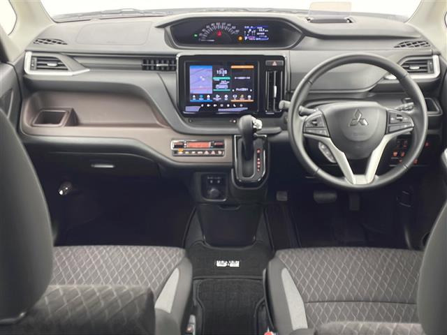 デリカD:21.2 カスタム ハイブリッド MV 全方位カメラ付 ナビパッケージ