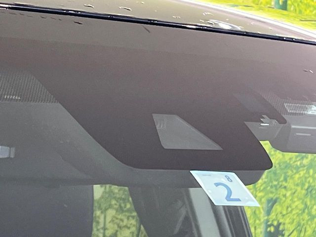 �y�v���N���b�V���Z�[�t�e�B�z�O���̎ԗ��������m���A�Փ˂������Ȏ��͌x��Œ��ӂ𑣂��A�u���[�L�𓥂ޗ͂��T�|�[�g�B�u���[�L�𓥂߂Ȃ������ꍇ�͏Փ˔�Q�y���u���[�L���쓮�A�Փˉ�����T�|�[�g���܂��B