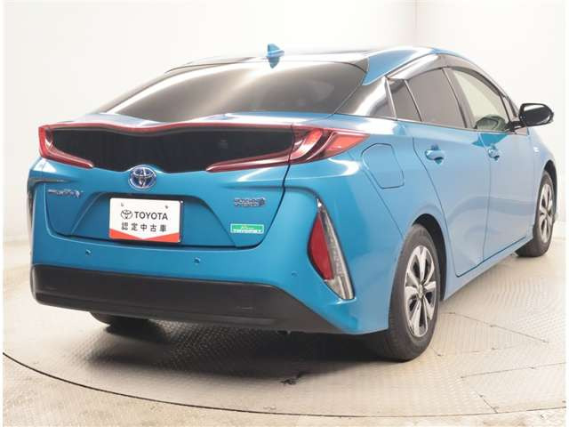 プリウスPHV1.8 A