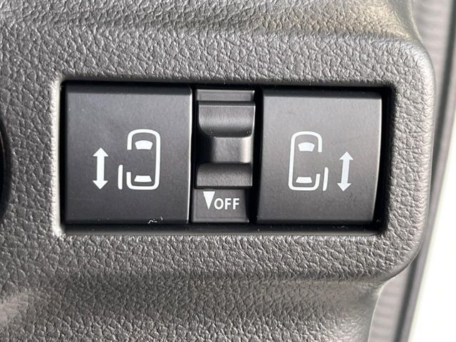 �y�����p���[�X���C�h�h�A�z�X�}�[�g�L�[��^�]�Ȃ̃X�C�b�`�Ō�ȗ����X���C�h�h�A�̊J���\���d��������͂����ăh�A���J����K�v�������A�����Ȃ��q�l�ł��ȒP�ɊJ���߂ł����K�ł���