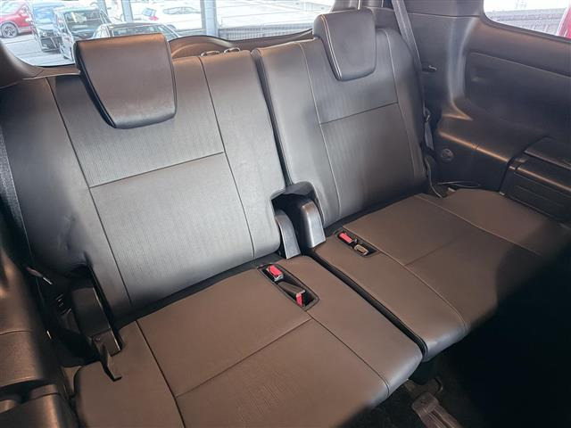 エスクァイアハイブリッド1.8 Gi ブラックテーラード