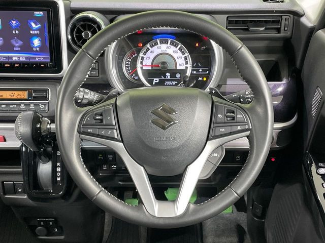 �y�����v�����X�e�A�����O�z�㎿�Ȋv���g�p���邱�ƂŁA��ɂ����������݂ƂĂ��^�]���₷���n���h���ł���