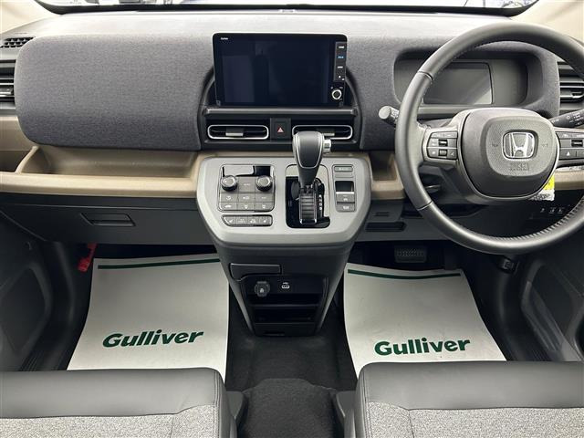 フリード1.5 e:HEV エアー EX