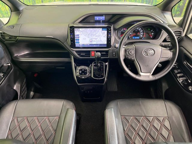 ヴォクシー2.0 ZS 煌III