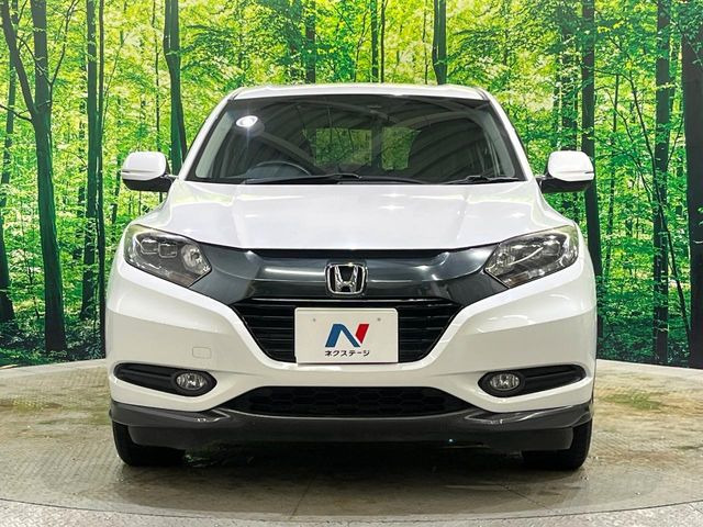 ��D�]�𒸂��Ă���܂��{�f�B�R�[�g���D�]��t���B�������x�̃K���X�疌�ŝ����͂������A�㎿�ȃc���E����������B���O����_���J�����؂Ȉ��Ԃ�ی삵�A�F�����E�򉻂�h�~�B