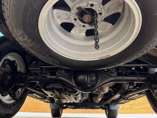 ����肪���ꂢ�Ȃ����ɁA�h�K���H�̎{�H���I�X�X���B�~��n��͂������A���ݕ��ɂ��Z���̕���A��Ń}�����E�E�B���^�[�X�|�[�c���������ɂ��D�]���������Ă���܂��B