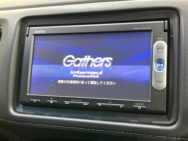 �y�����i�r�z�l�C�̏����i�r�𑕔����Ă���܂��B�i�r�̎g���₷���͂������A�I�[�f�B�I�@�\���[��!�L�����v�◷�s�͂������A�ʋ΂┃�����ȂǕ��i�̃h���C�u���y�����Ȃ�͂���