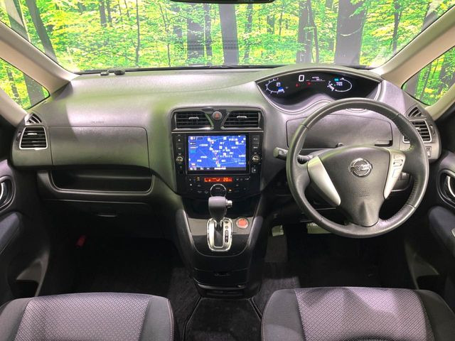 セレナ2.0 ハイウェイスター S-HYBRID Vセレクション